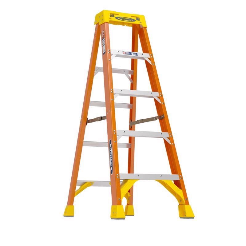Werner 6205 5 ft. H Fiberglass Step Ladder Type IA 300 lb. cap.
