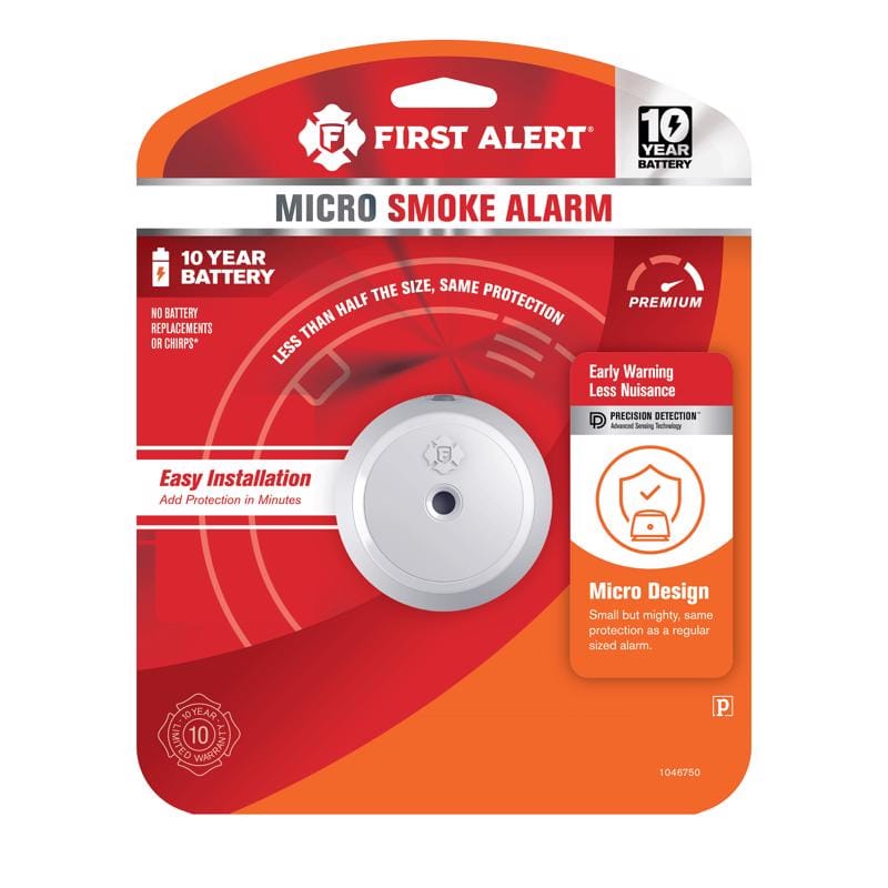 First Alert 1046750 Battery-Powered Photoelectric Smoke Detector 1 pk
