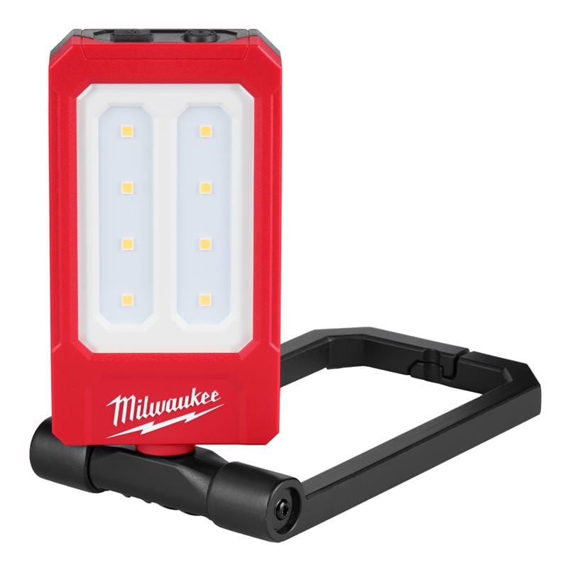 Milwaukee` 2013R Milwaukee 500 lm Black/Red LED Rechargeable Charge Light